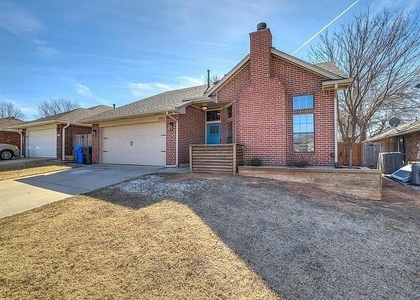 2912 Canyon Oaks Court - Photo 1