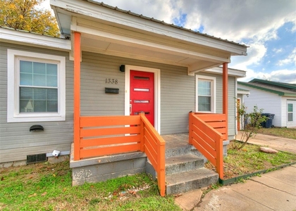1338 South Drive - Photo 1