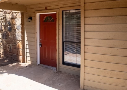 14411 N Pennsylvania Avenue - Photo 1