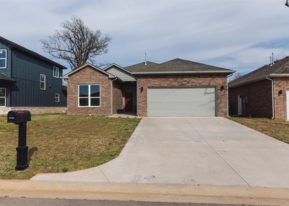 504 Remington Avenue - Photo 1