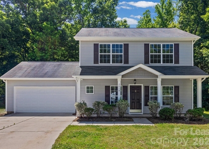 2618 Grayson Parkway - Photo 1