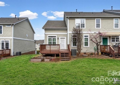125 Forest Ridge Road - Photo 1