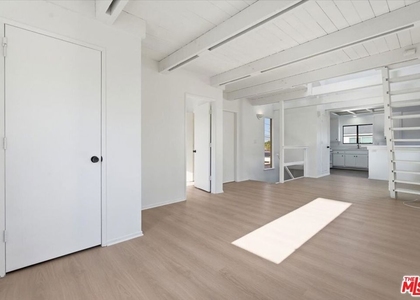 2513 190th Street - Photo 1