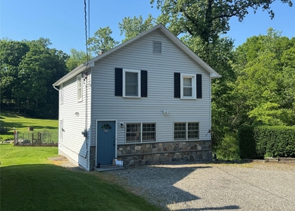 62 Whippoorwill Road E - Photo 1