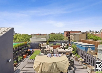 395 Smith Street - Photo 1
