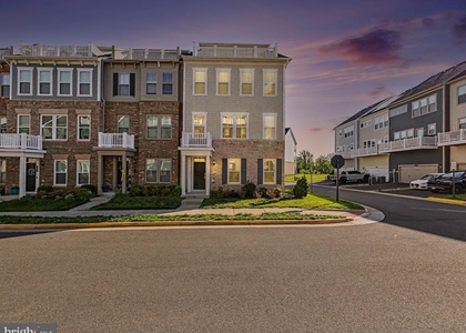 1900 Greenbriar Hall Road - Photo 1