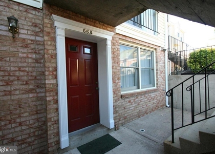 66 N Bedford Street - Photo 1