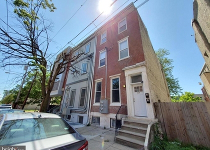 626 N 12th - Photo 1
