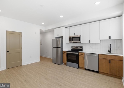 4021 Brown Street - Photo 1