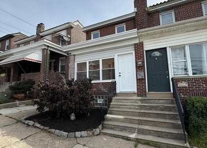 4619 Silverwood Street - Photo 1