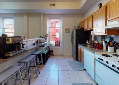 1617 W Oxford Street - Photo 1