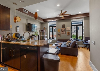 530 W Girard Avenue - Photo 1