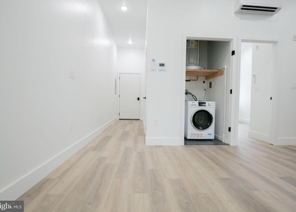 1153 N Front Street - Photo 1
