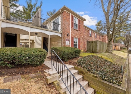 126 Berwick Place - Photo 1