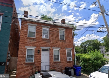 480 W South Street - Photo 1