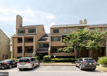 6905 Jones View Drive - Photo 1