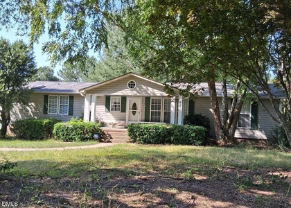 20 Rus Drive - Photo 1