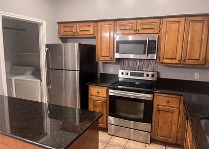 1307 Kinney Ave - Photo 1