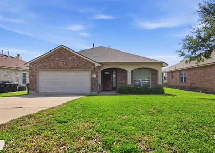 224 Poplarwood Dr - Photo 1