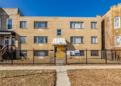 6416 S Saint Lawrence Avenue - Photo 1