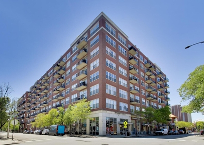 6 S Laflin Street - Photo 1
