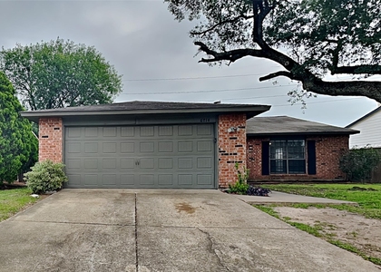 6714 Loch Langham Drive - Photo 1