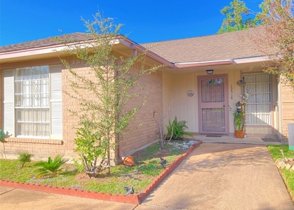 19518 Munsey Court - Photo 1
