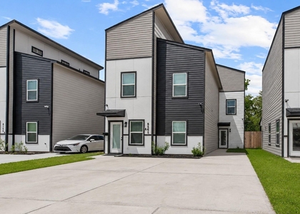 8161 Tate Street - Photo 1