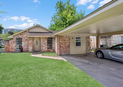 4431 Oak Shadows Drive - Photo 1