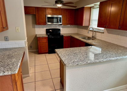 2711 Colony - Photo 1