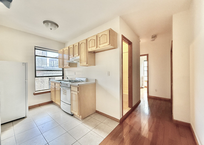 2nd ave/E 14th st - Photo 1