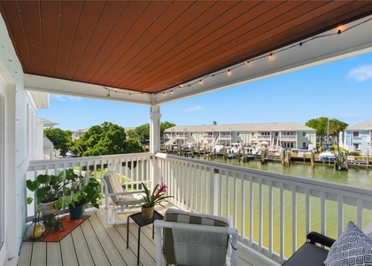 5162 Salmon Drive Se - Photo 1