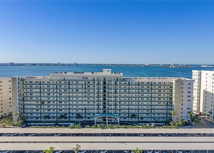 6020 Shore Boulevard S - Photo 1