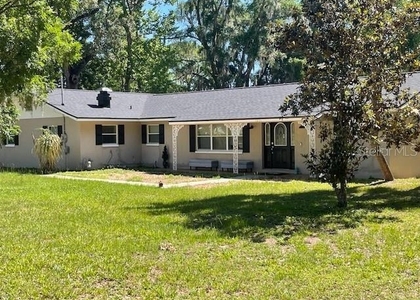 1231 Se 40th Court - Photo 1