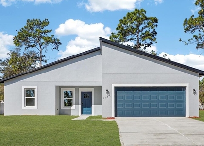 1933 W Oliver Drive - Photo 1