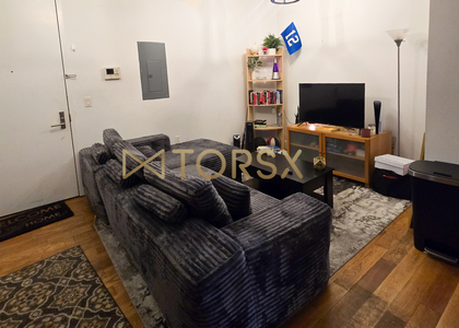277 Halsey Street - Photo 1
