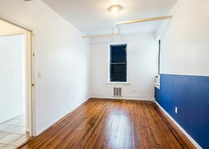 30-59 Steinway Street - Photo 1