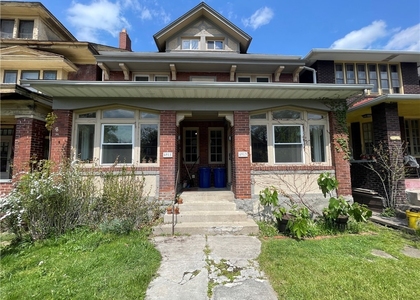 6913 Mcpherson Blvd - Photo 1