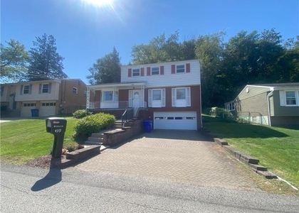 439 Crestview Dr - Photo 1