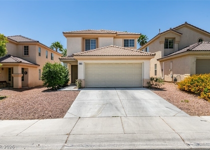 5025 Glittering Star Court - Photo 1