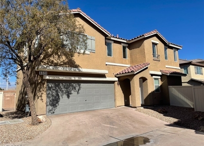 6320 Blue Twilight Court - Photo 1