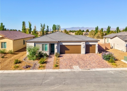 5357 Eleganza Avenue - Photo 1