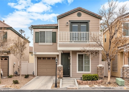 1542 Evening Spirit Avenue - Photo 1
