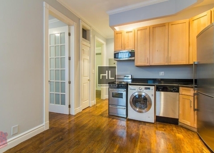 Clinton St. - Photo 1
