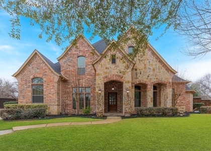 109 Meadowlands Drive - Photo 1