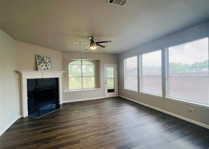 904 Inland Lane - Photo 1