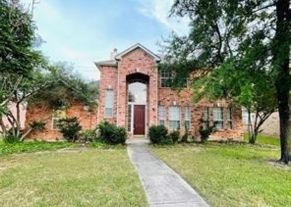 4520 White Rock Lane - Photo 1