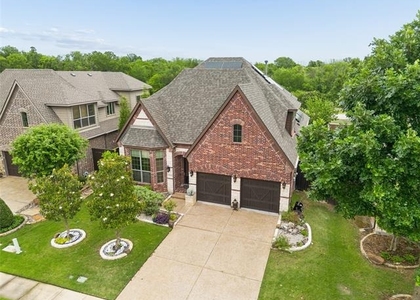 8212 Oakwood - Photo 1