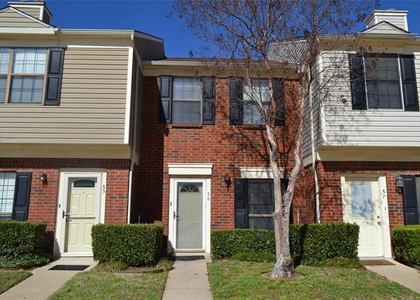 228 Samuel Boulevard - Photo 1