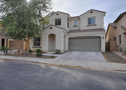 141 W Hackberry Drive - Photo 1